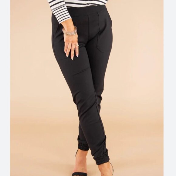 Spanx Women' s Size 1X Black The Perfect Ankle Jogger Pant - Picture 1 of 7